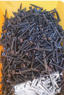 2500 sheet metal screws