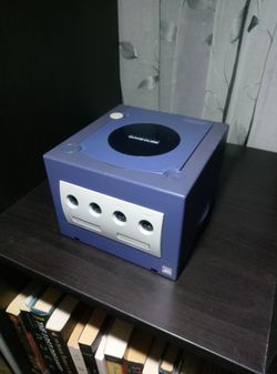 GameCube DOL-001 Modded with Swiss