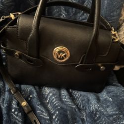 Michael  Kors Purse Medium 