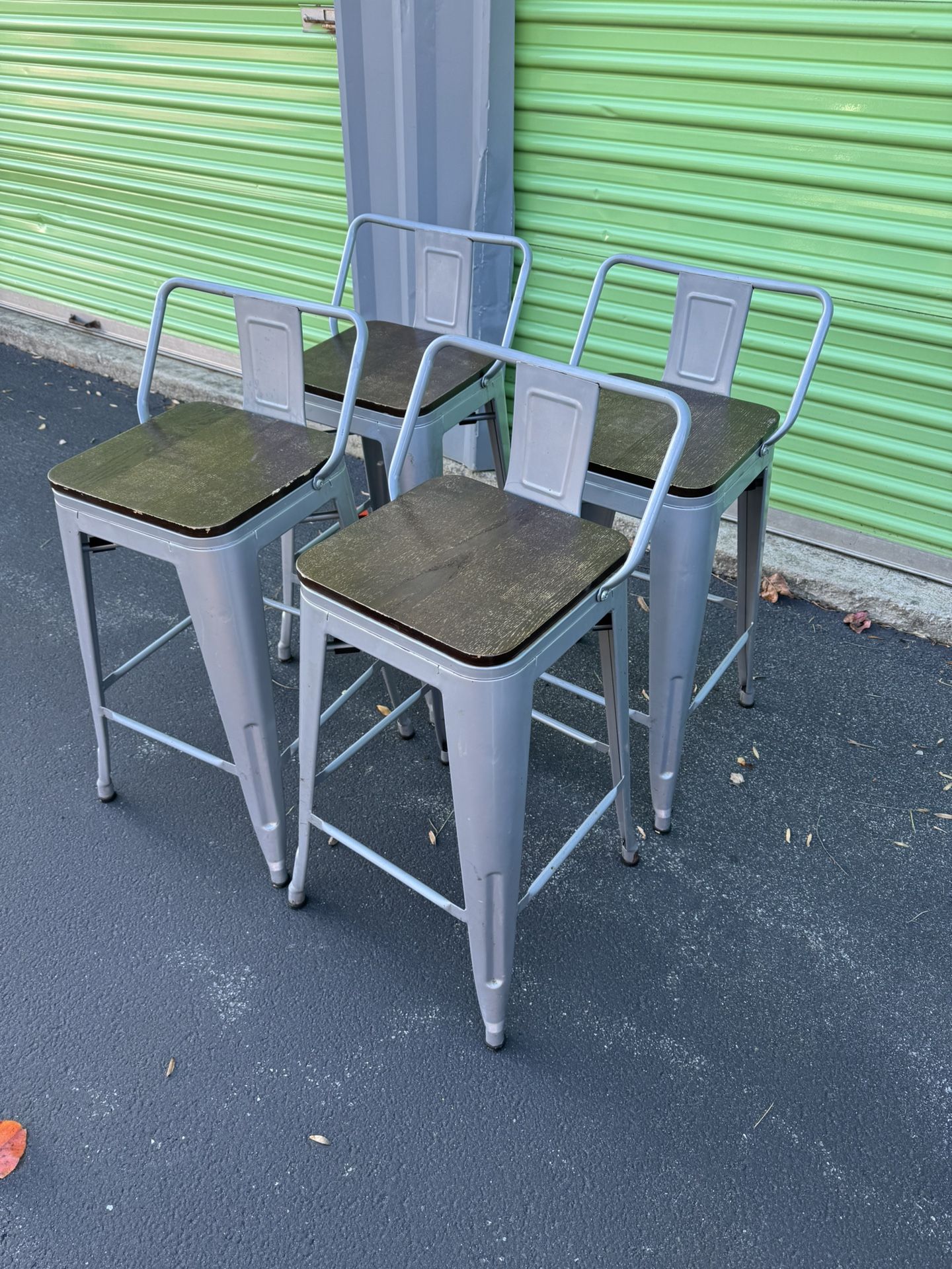 Used Metal Bar Stools Set of 4 Industrial Counter Stool Kitchen Counter Height Bar Stools with Back Seat