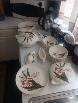 Santa Anita Ware Flowers of Hawaii