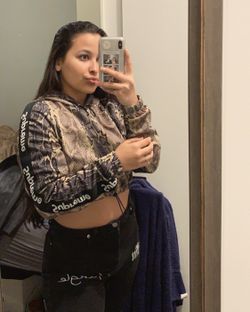 Reworked Supreme crop top sweater