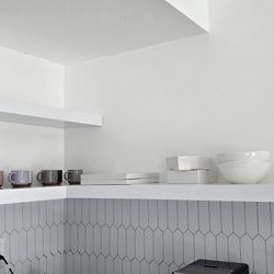 NEW 4-Ft Aluminum Floating Shelves