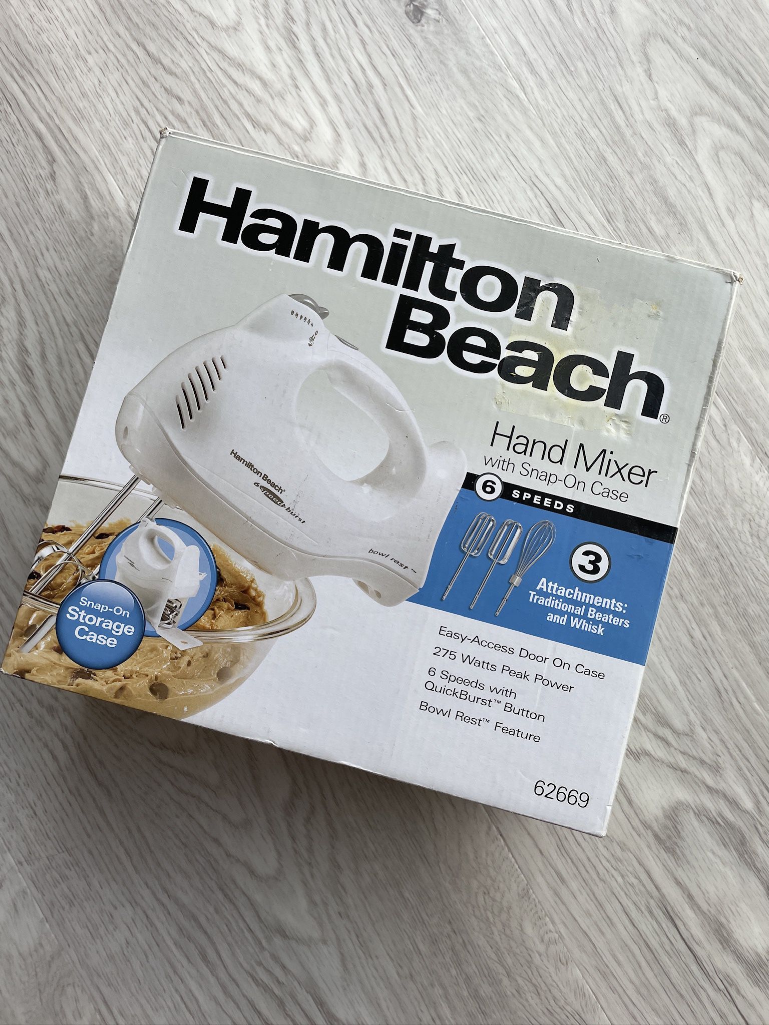 Hamilton Beach Hand Mixer with Snap On Case, 275 Watts, White, 626