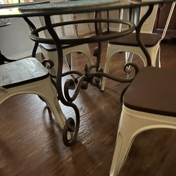 Moving sale – need to sell quickly Dining table with glass top + 4 chairs + console table + mirror