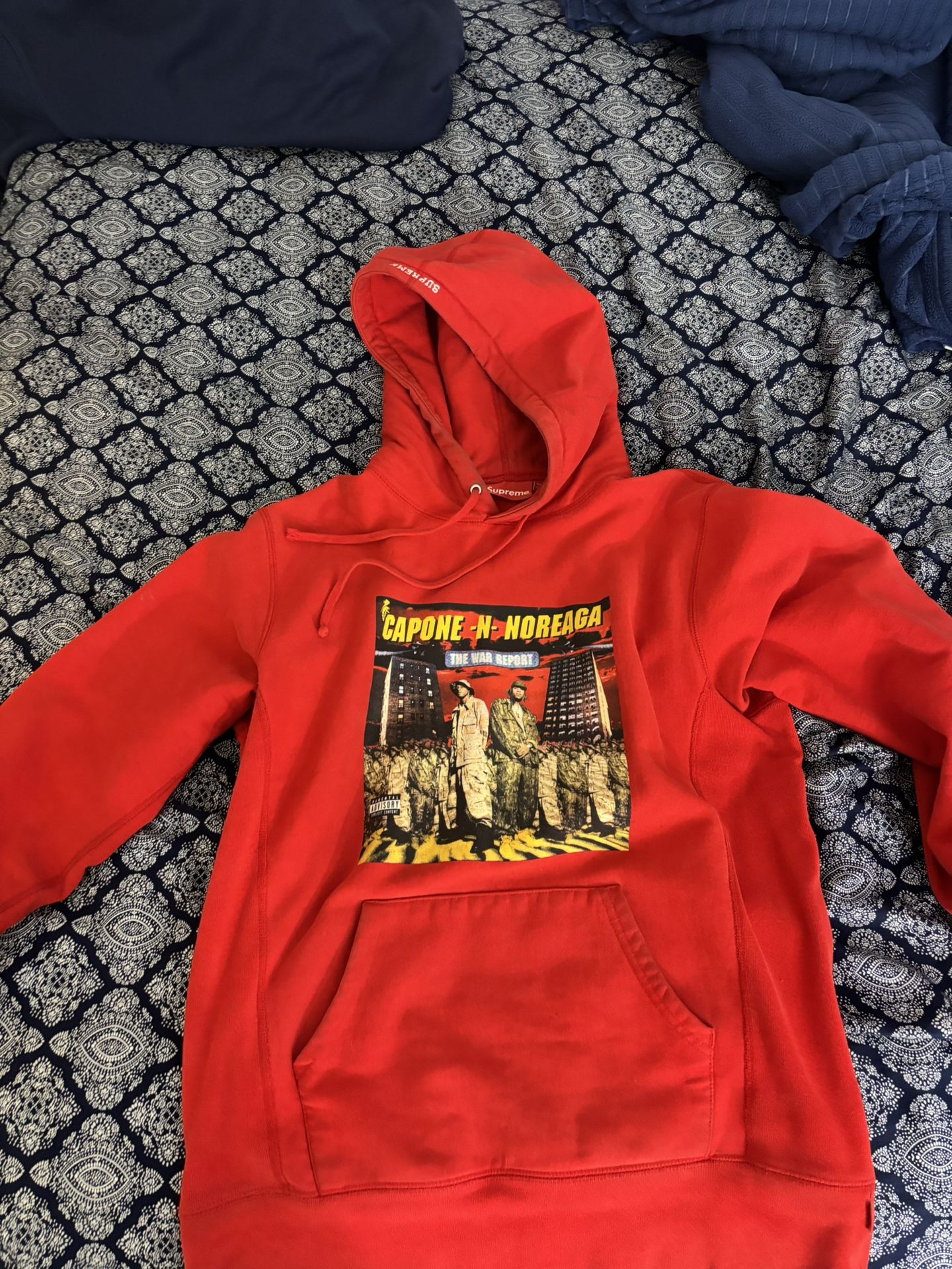 Supreme Hoodie