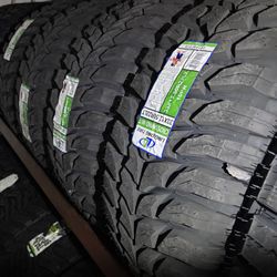 33x12.50x22 Mud Terrain 