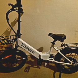 SOLD.      500Watt VOLTOUR eBike - Like New