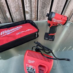 Milwaukee M12 Fuel Brushless 1/4” Hex Impact Driver w/ Battery And Charger / NEW