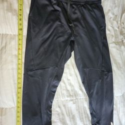 Adidas running mens pants Large

