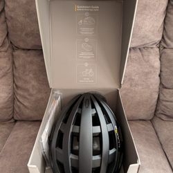 Lumos Kickstart Smart Bike Helmet 