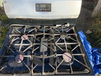 Stove for sale works even oven works