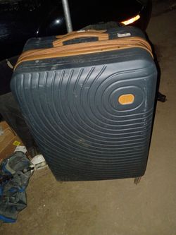 Suitcase used once