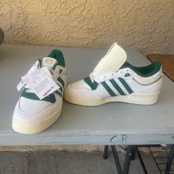Tennis Adidas