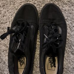 Black Vans 