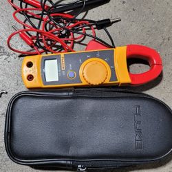 Fluke 322 Clump Meter