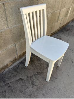 Small wooden  chair good condition