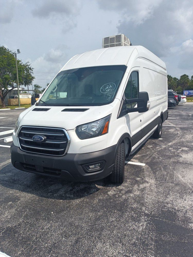 2020 Ford Transit Commercial