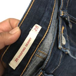 311 Shaping Skinny Levy’s $10