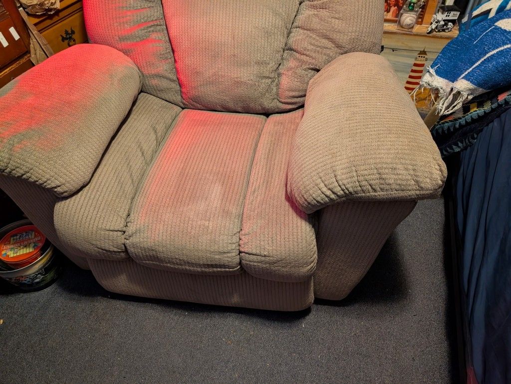 Recliner!!