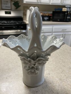 Flower vase