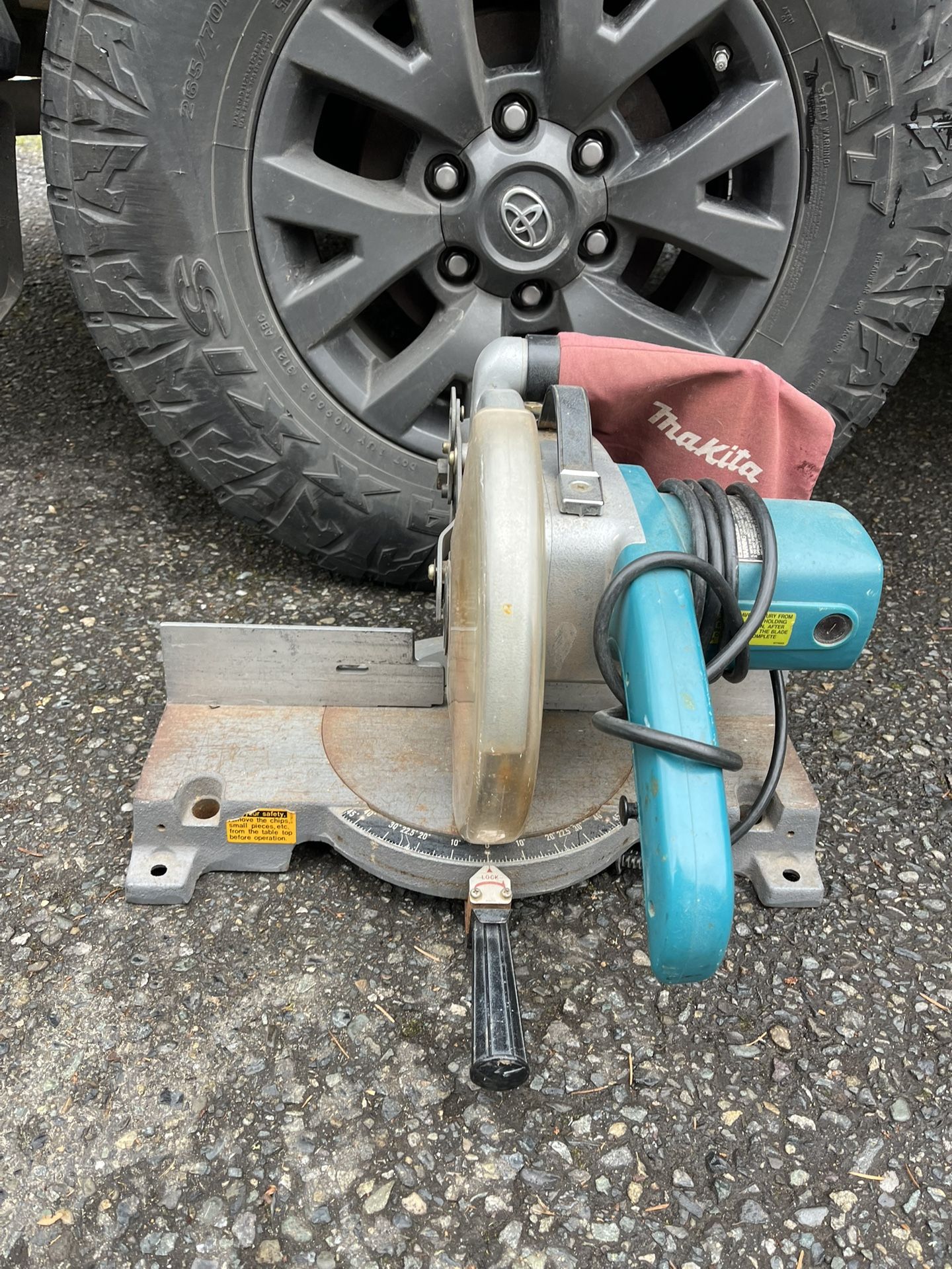 Makita Miter Saw