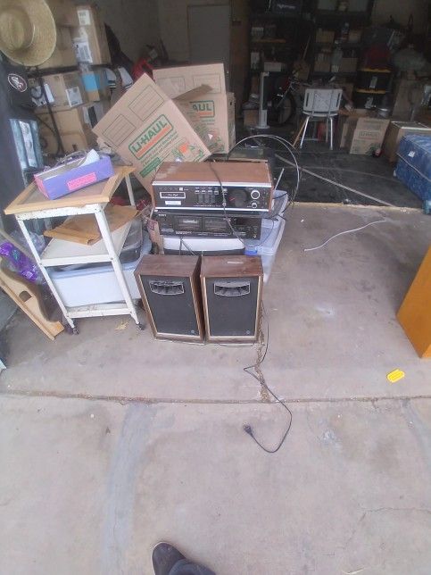 Old Time Receiver And Cassette Player With Speaker