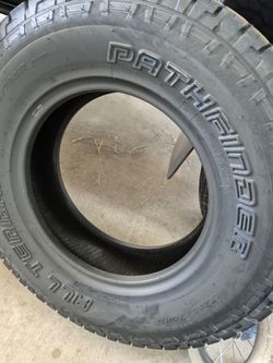 PATHFINDER  TIRES