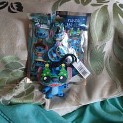 Disney Stitch With Christmas Glasses Collectable New Keyring 