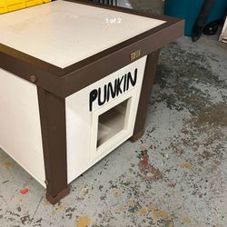 Cat House
