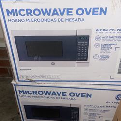 Brand New Microwave Oven