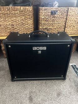 Boss Katana KTN 100 amplifier