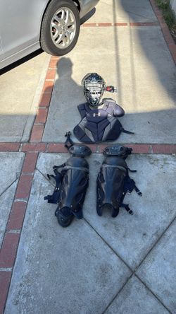 Under Amour Catchers Gear