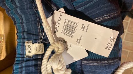 Roxy shorts