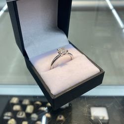 10k WG Diamond Engagement Ring 