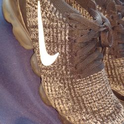 Nike Vapor Max Size 8