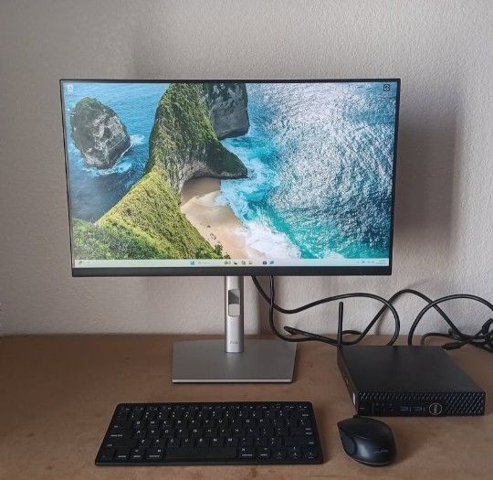 DELL OPTIPLEX 3050 MICRO complete system.