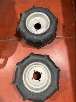 Paddle tires
