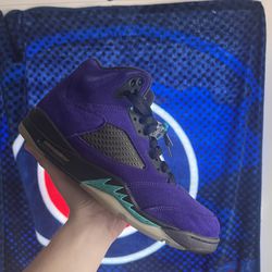Jordan 5 ‘Alternate Grape’ Size 11