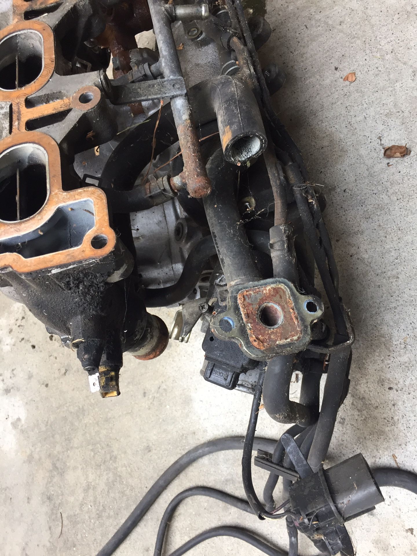 KA24DE Intake Manifold 240sx for Sale in Santa Clarita, CA OfferUp