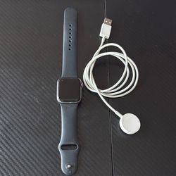 Apple Watch Series 5 40mm Black 