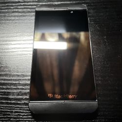 Classic BLACKBERRY Z3 In Perfect Condition 