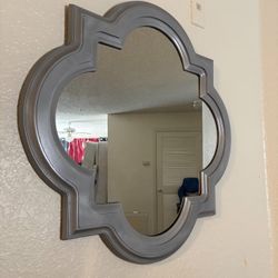 Wall Mirror Decor
