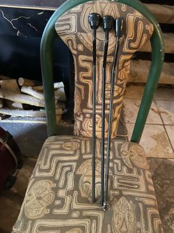 Floor tom legs three