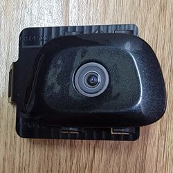 With Bezel Camera Assembly - Mopar 

