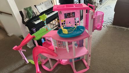 Barbie Dreamhouse