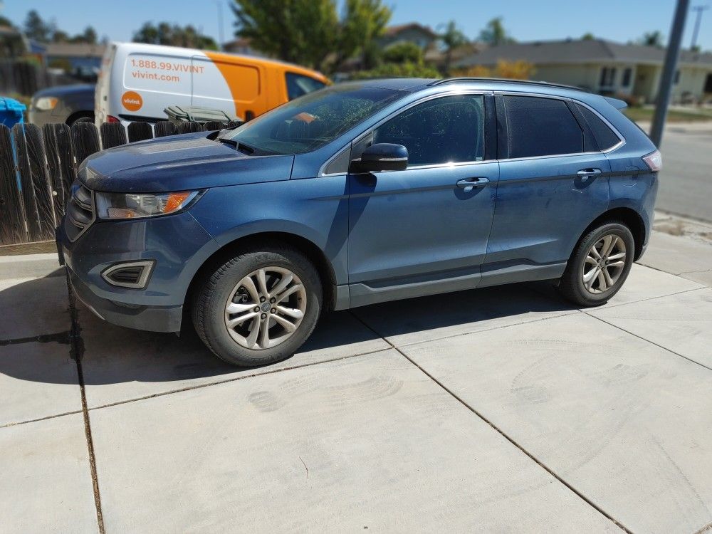2018 Ford Edge