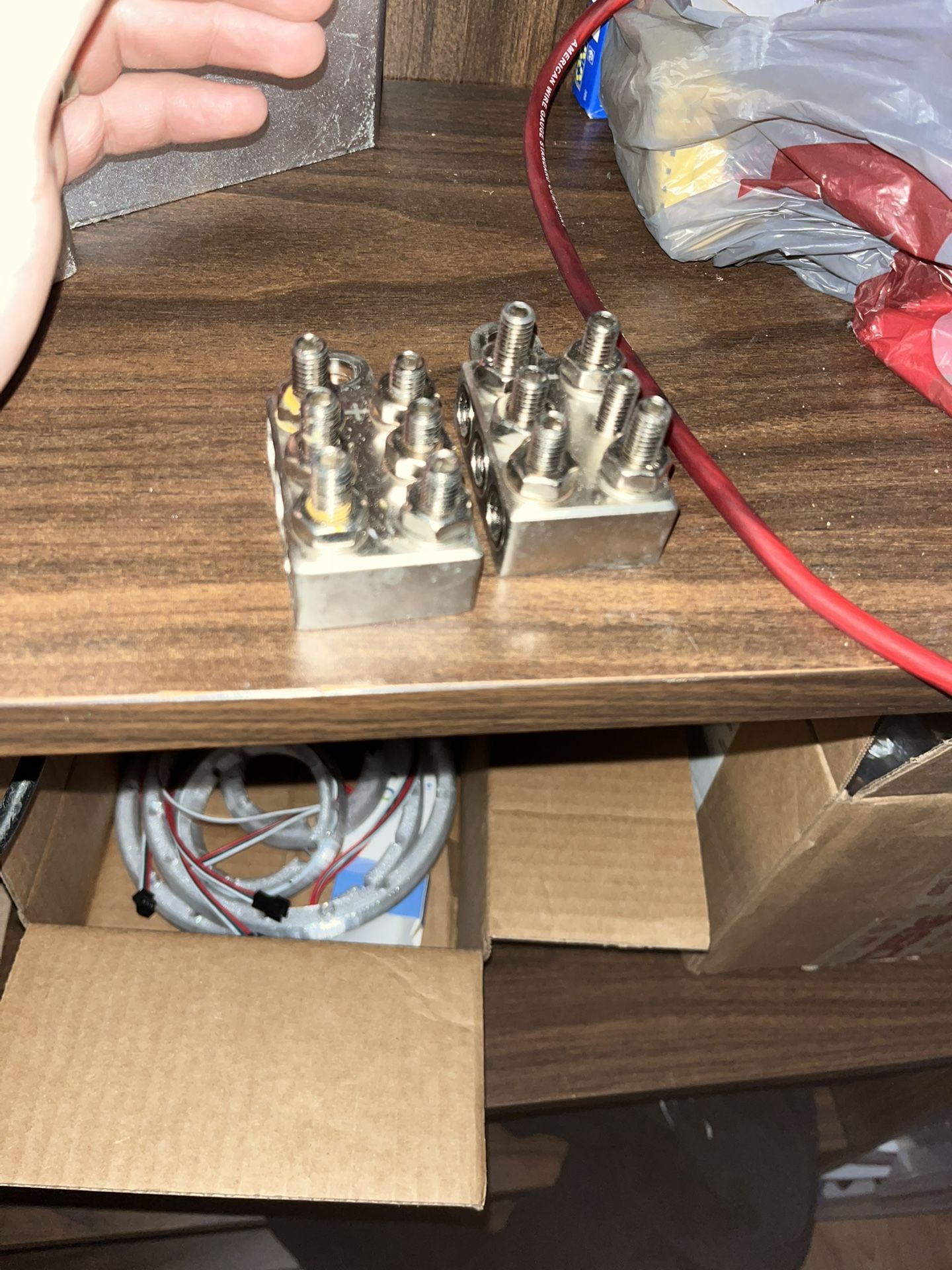 battery terminal connectors need gone!!