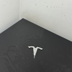 Tesla "T" logo emblem