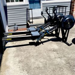 Concept 2 rowerG indoor rowing machine with PM5 monitor BRand New